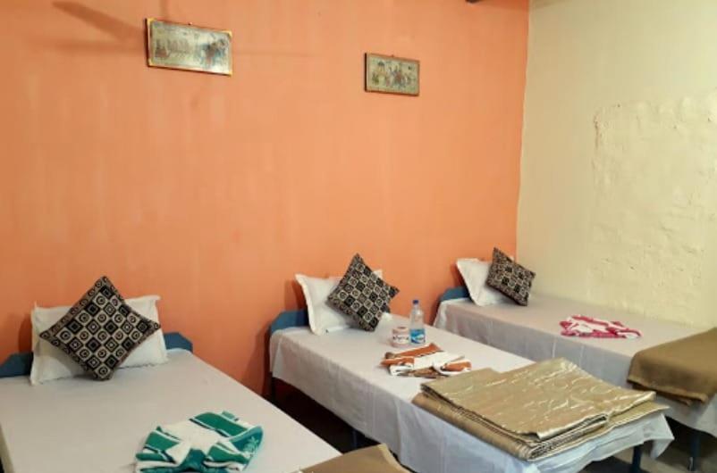 אגרה Superinn Home Stay& Guest House מראה חיצוני תמונה